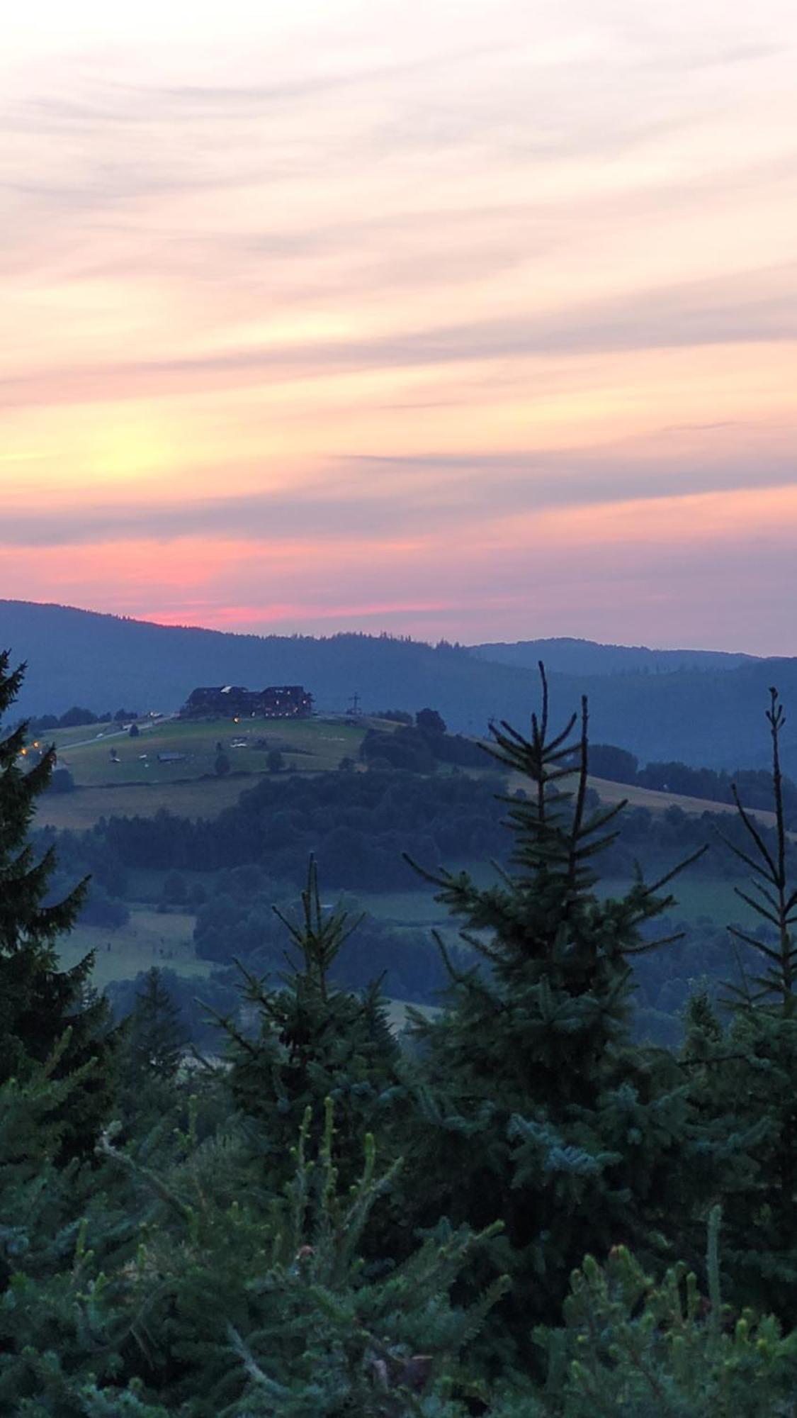 Gorskie Przysiolki W Koniakowie - Dom Z Bala Jodelka Bagian luar foto